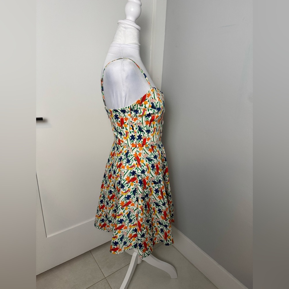 Alice + Olivia Nella Button-Front Dress/ Size 2 - Picture 4 of 10
